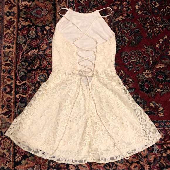 Tobi Dress Perfect for Graduation - Picture 4 of 7